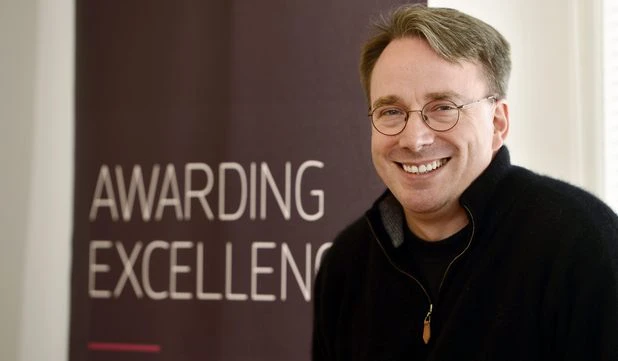 "É difícil encontrar pessoas com o perfil certo para manter o Kernel", diz Linus Torvalds