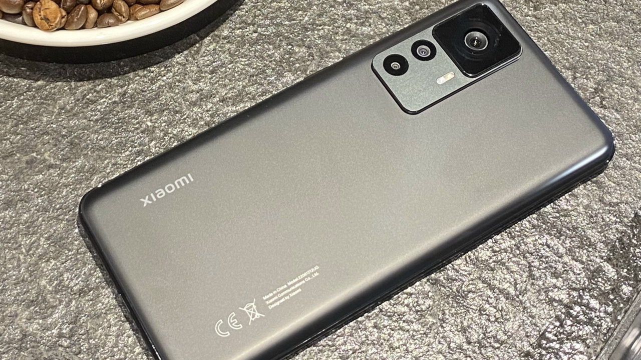 Xiaomi 12 Lite é oficial com câmera de 108 MP e recarga rápida